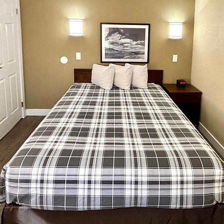 Rodeway Inn & Suites Kamloops Luaran gambar