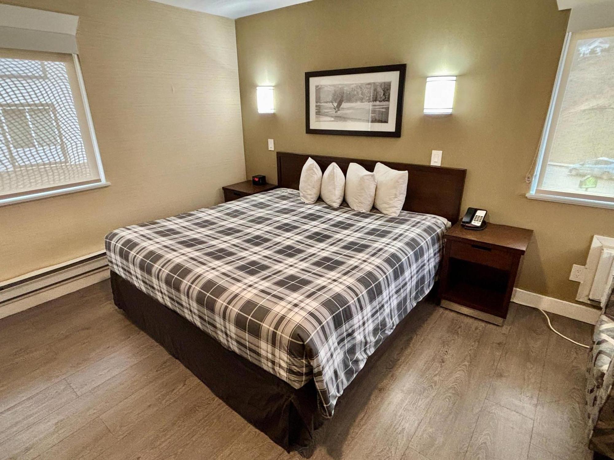 Rodeway Inn & Suites Kamloops Luaran gambar